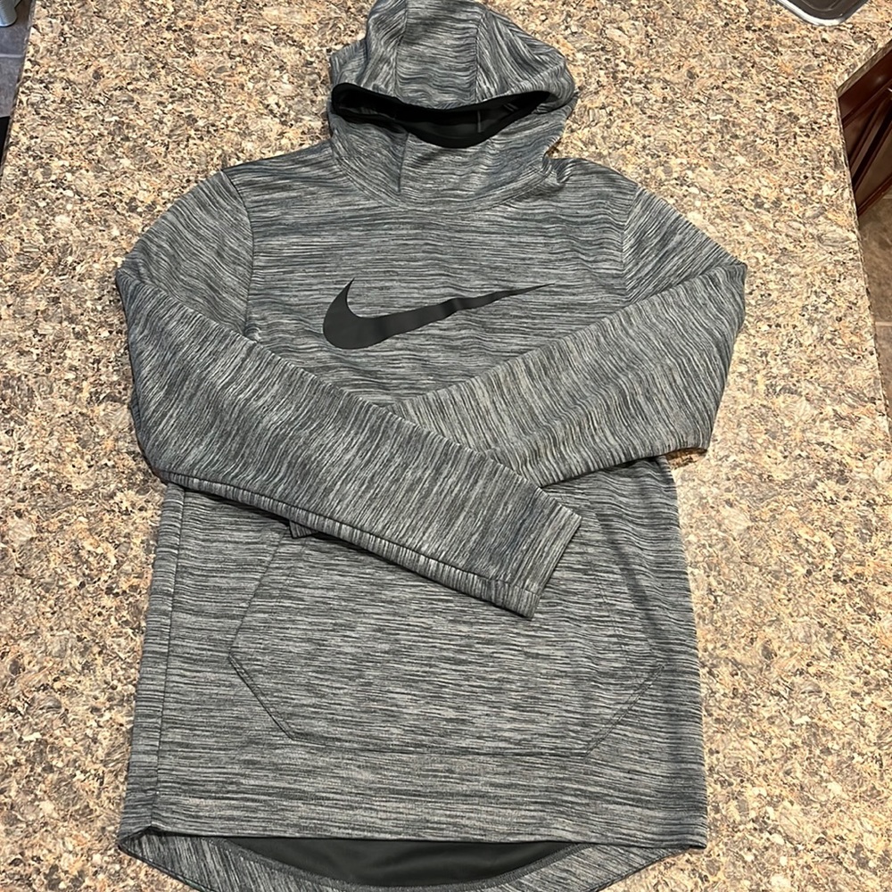 Men’s Nike hooded sweatshirt. Size S